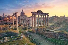 Het Forum Romanum in Rome bij zonsondergang – studiereis bestemming voor gymnasiasten van Pius X College